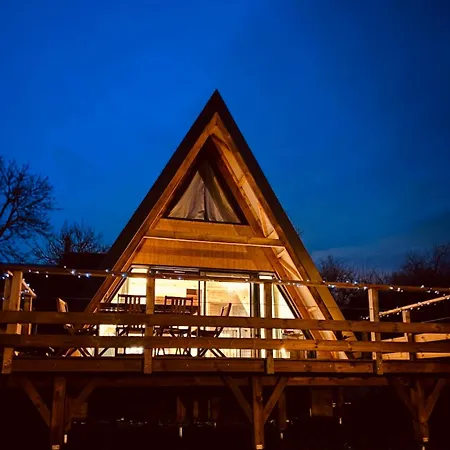 Le Tipi Des Arnats Hébergement de vacances *